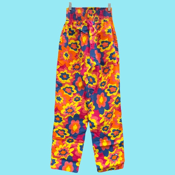 L.E. Kia Trousers: ORGANIC COTTON Imogen Print - Picture 2 of 5